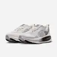 TÊNIS NIKE VOMERO 18 RR MASCULINO - Branco/cinza TÊNIS NIKE VOMERO 18 RR MASCULINO - Branco/cinza