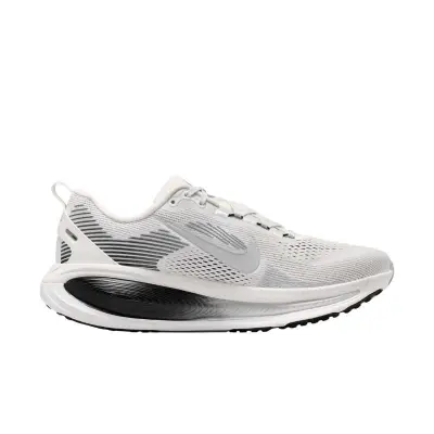 TÊNIS NIKE VOMERO 18 RR MASCULINO - Branco/cinza
