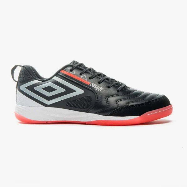 TÊNIS UMBRO FUTSAL PRO 5 BUMP - Preto/prata
