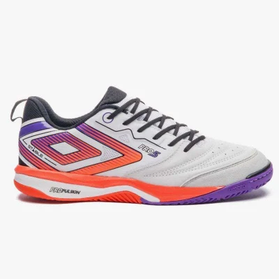 TÊNIS UMBRO FUTSAL PRO 5 STABLE - Branco/laranja