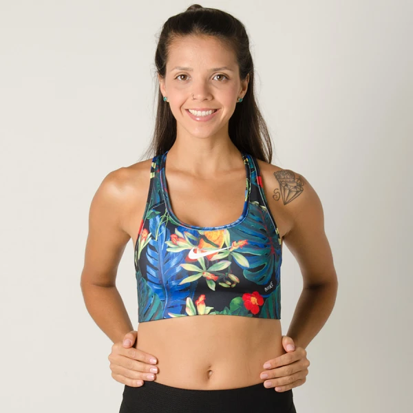 TOP NIKE SWOOSH HYPER FEMME FEMININO - Preto/verde TOP NIKE SWOOSH HYPER FEMME FEMININO - Preto/verde