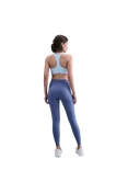 TOP NIKE SWOOSH SUPORTE MEDIO FEMININO - Azul celeste TOP NIKE SWOOSH SUPORTE MEDIO FEMININO - Azul celeste